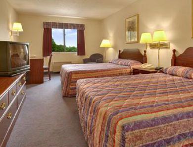 Royalton Inn And Suites, Wilmington,Ohio Buitenkant foto